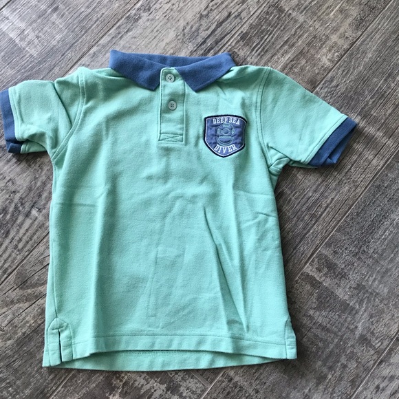 Boys Size 4 Short Sleeve Shirts Lit of 2 - Picture 2 of 7